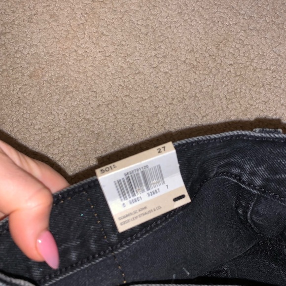 Levi’s denim shorts size 27 - Picture 3 of 3